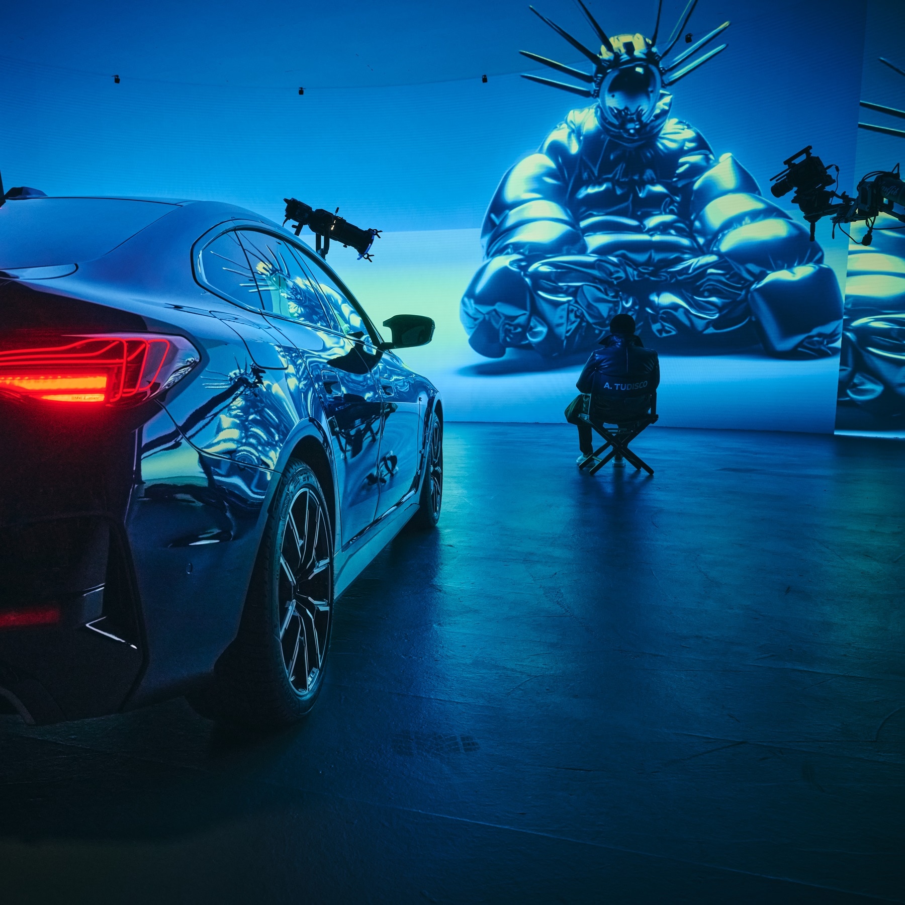 3D-Artist Antoni Tudisco über KI-Kunst und vollelektrisches Fahren. 