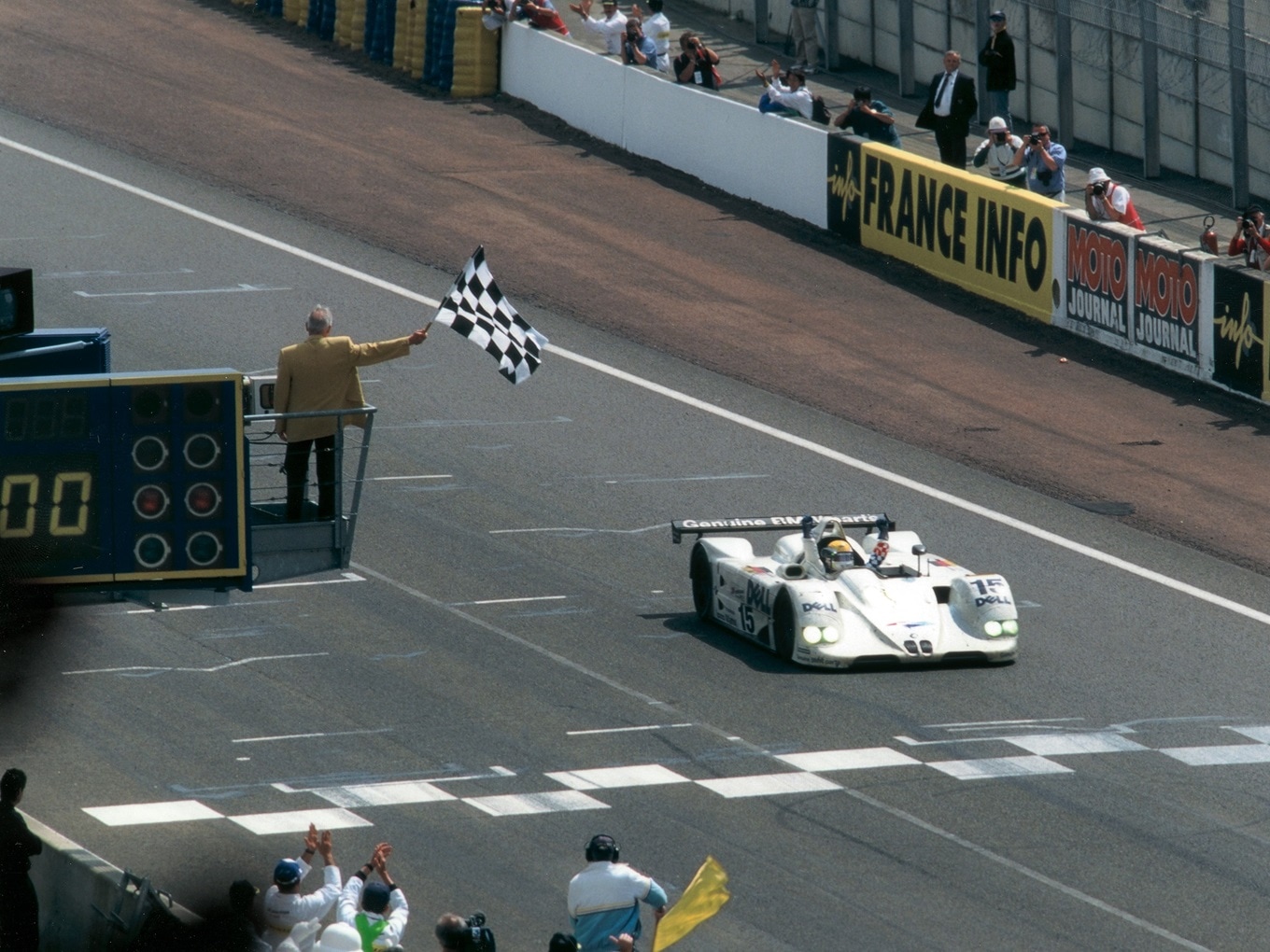 The BMW V12 LMR at the finish line in Le Mans in 1999.