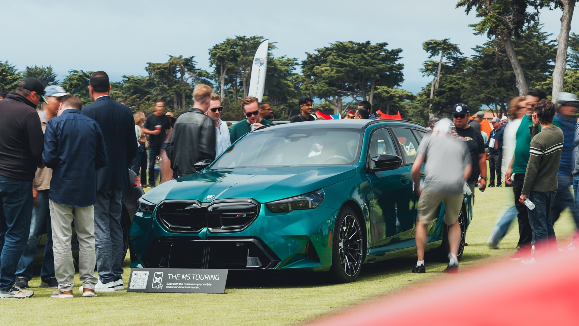 A visitor magnet: the new BMW M5 Touring at Monterey Car Week.