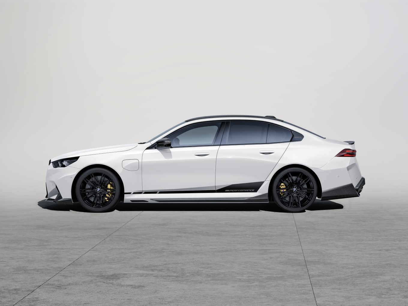 M Performance Parts for the side