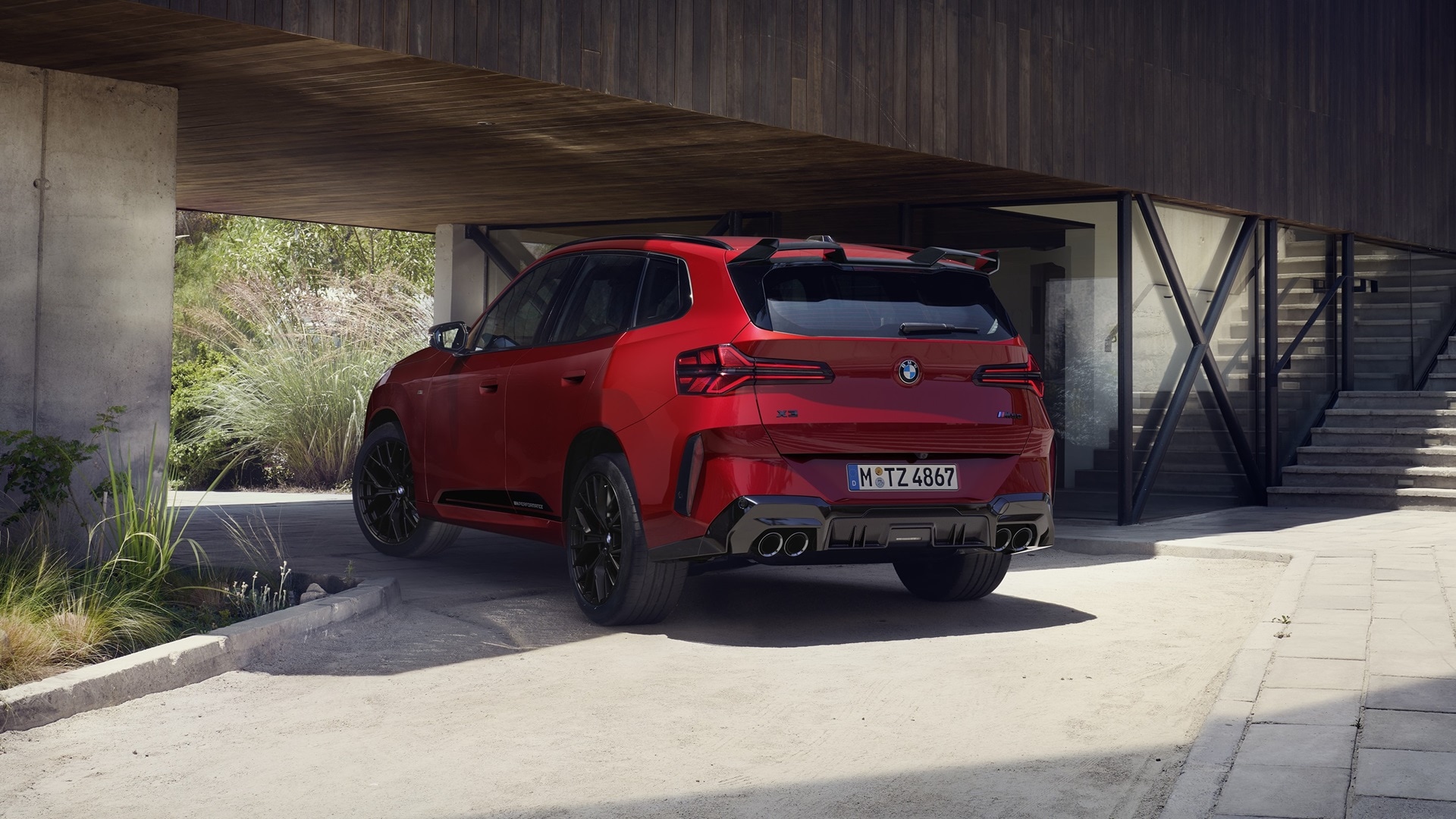 The BMW X3 M50 with M Performance Parts.