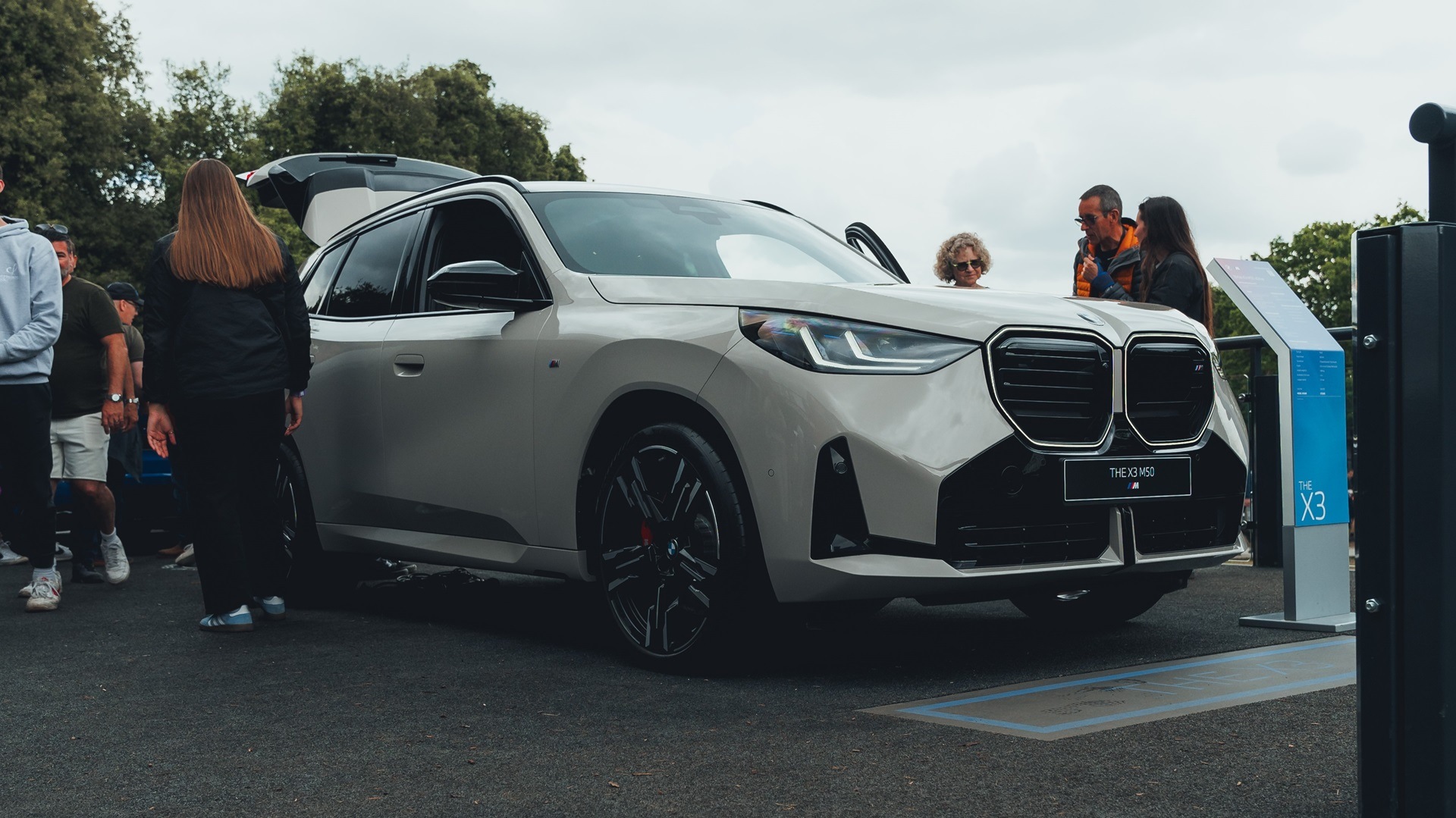 Another M Premiere at Goodwood: the new BMW X3 M50.