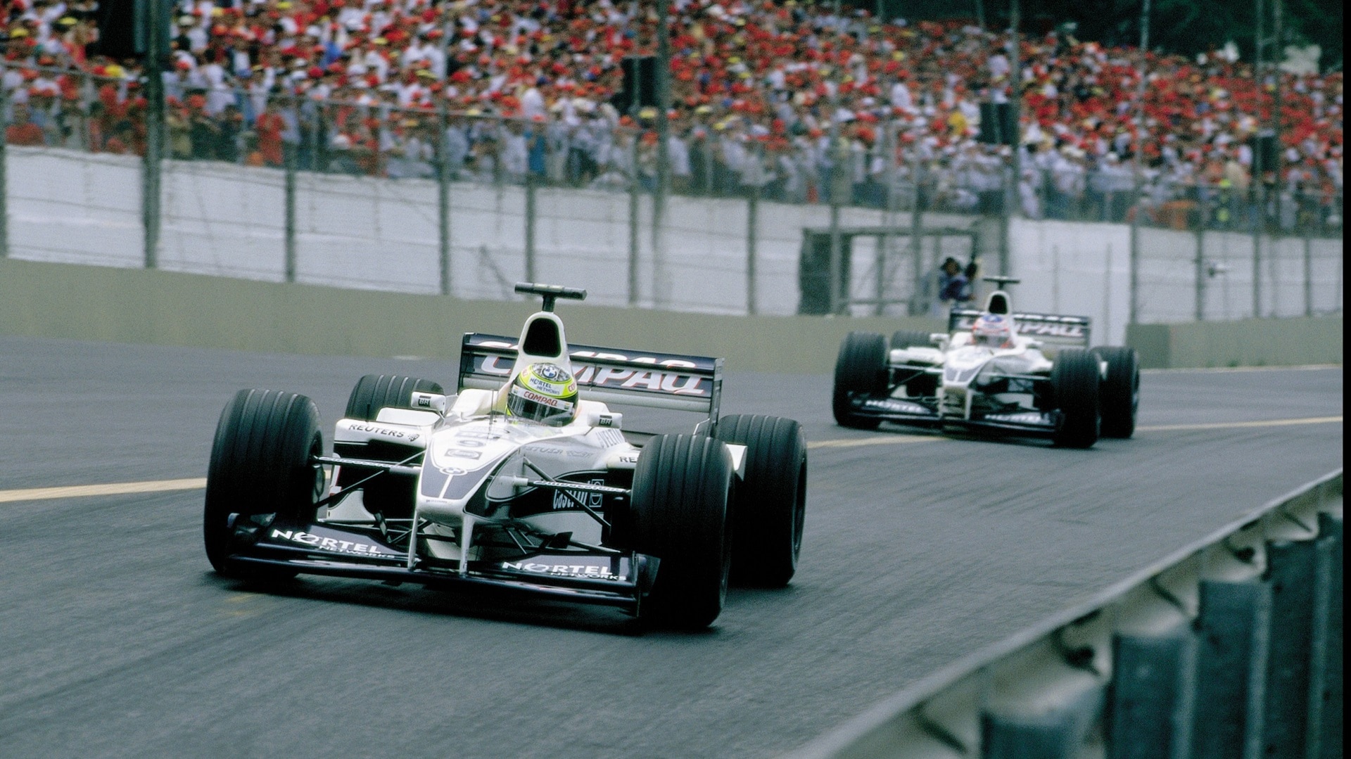 Williams BMW FW22 during an F1 race