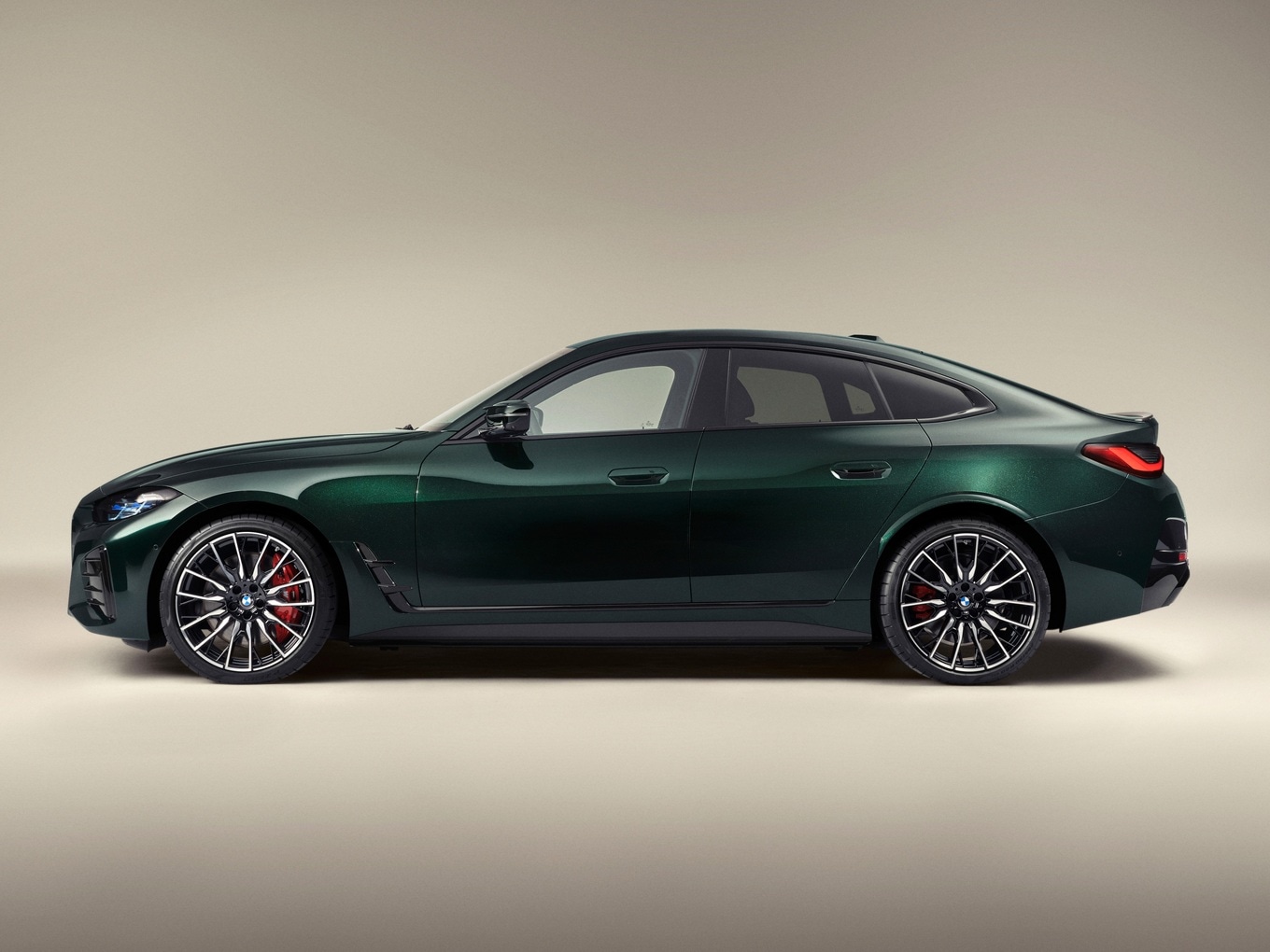 BMW i4 M50 BY KITH