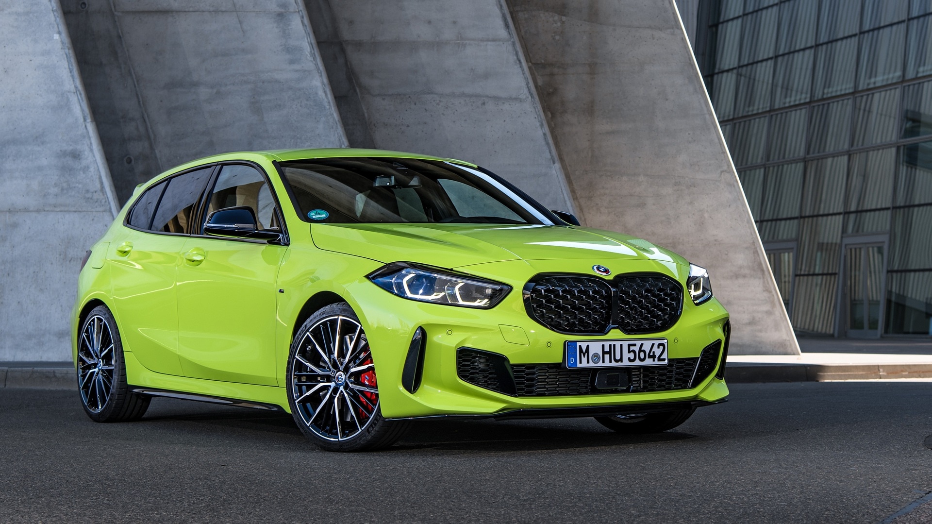 BMW M135i xDrive F40