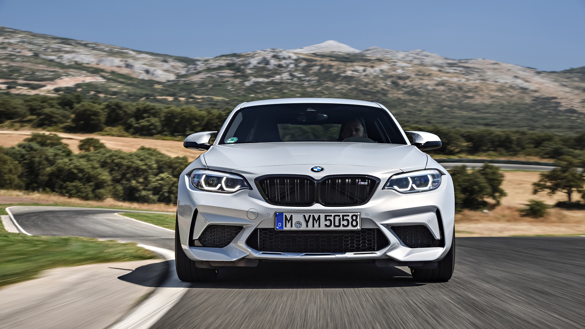 BMW M2 COMPETITION F87.