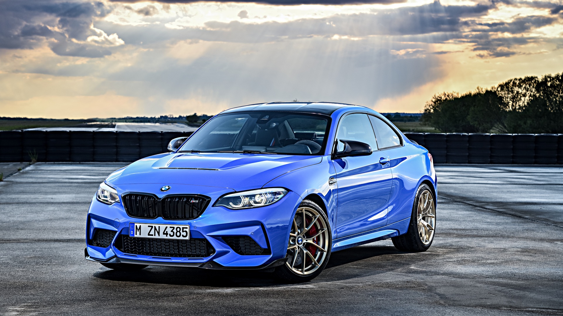 BMW M2 CS.