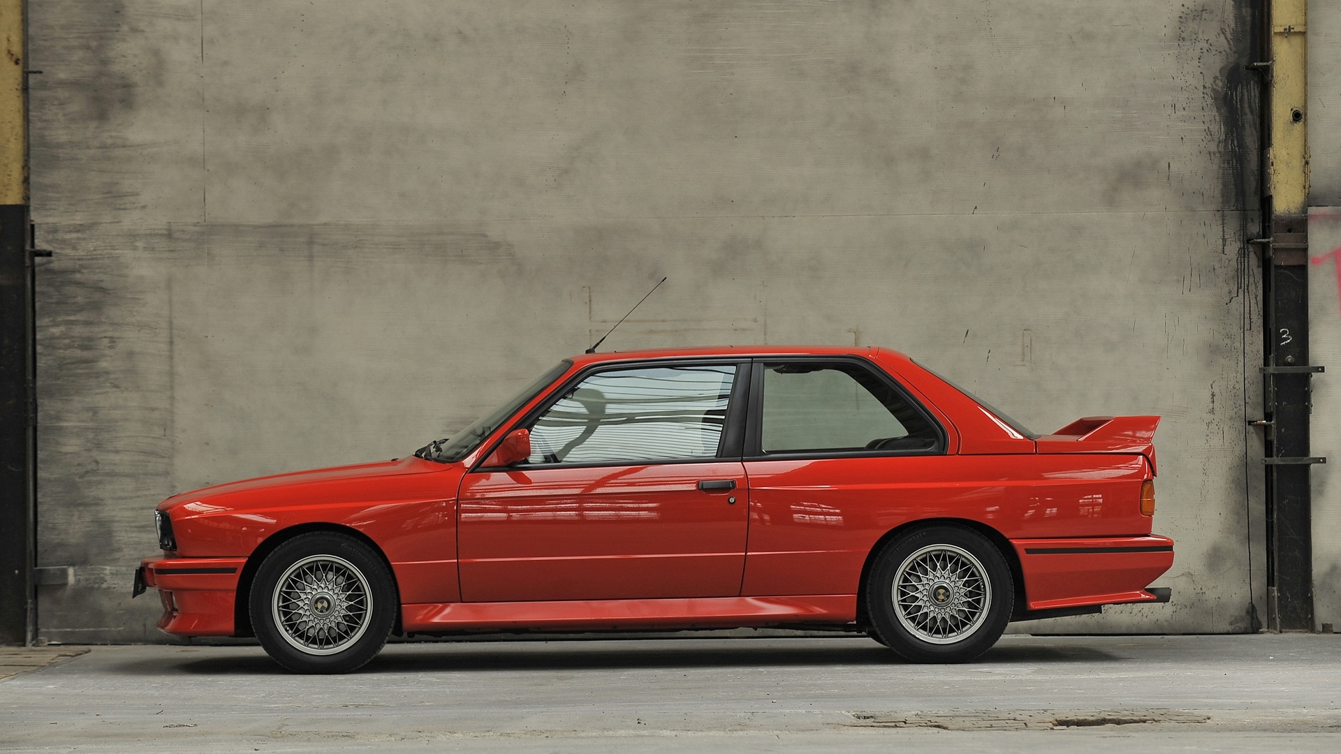 BMW M3 E30