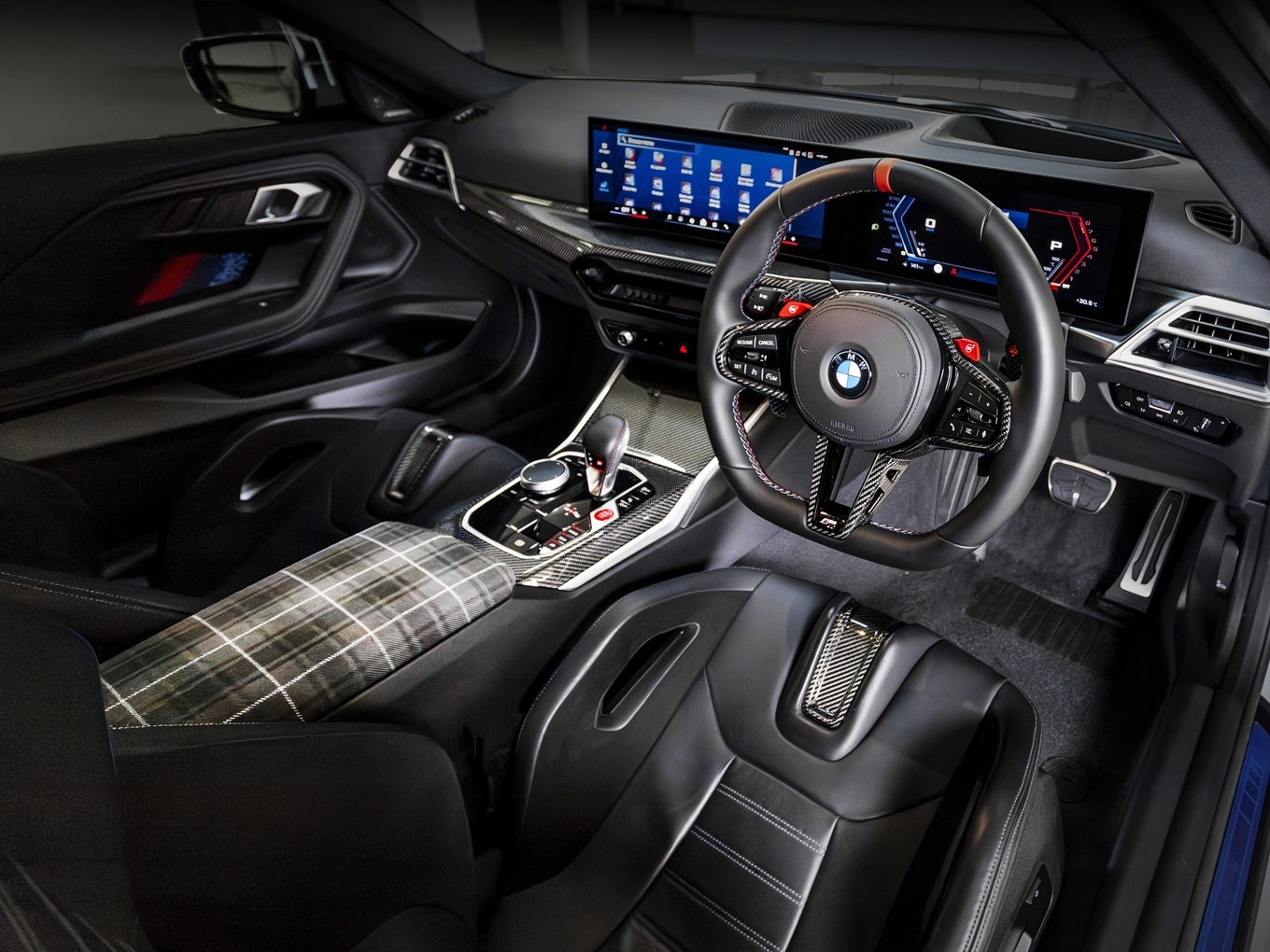  BMW 333i Homage interior with Uberkaro-Tartan armrest