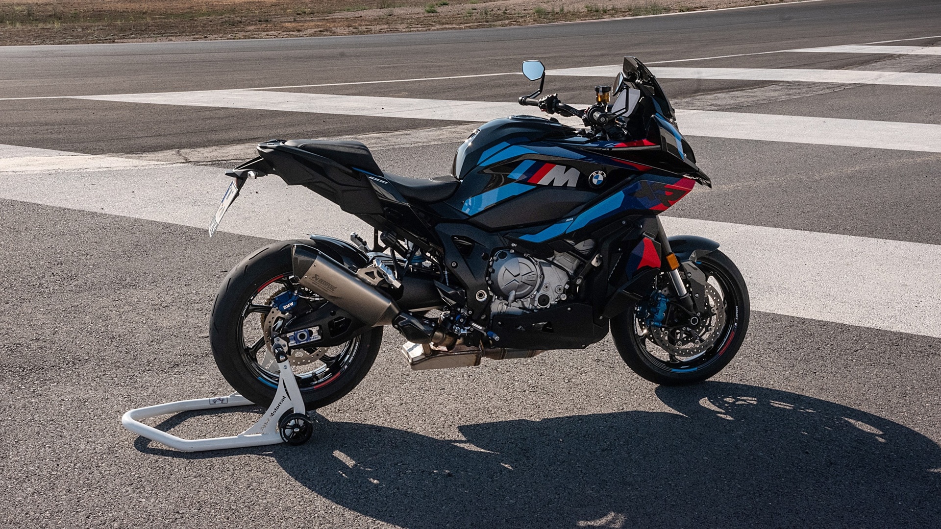 BMW M 1000 R