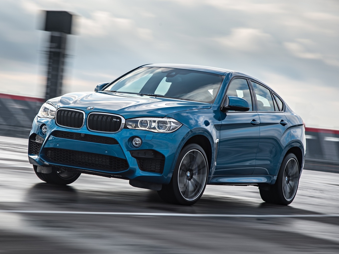 BMW X6 M F86