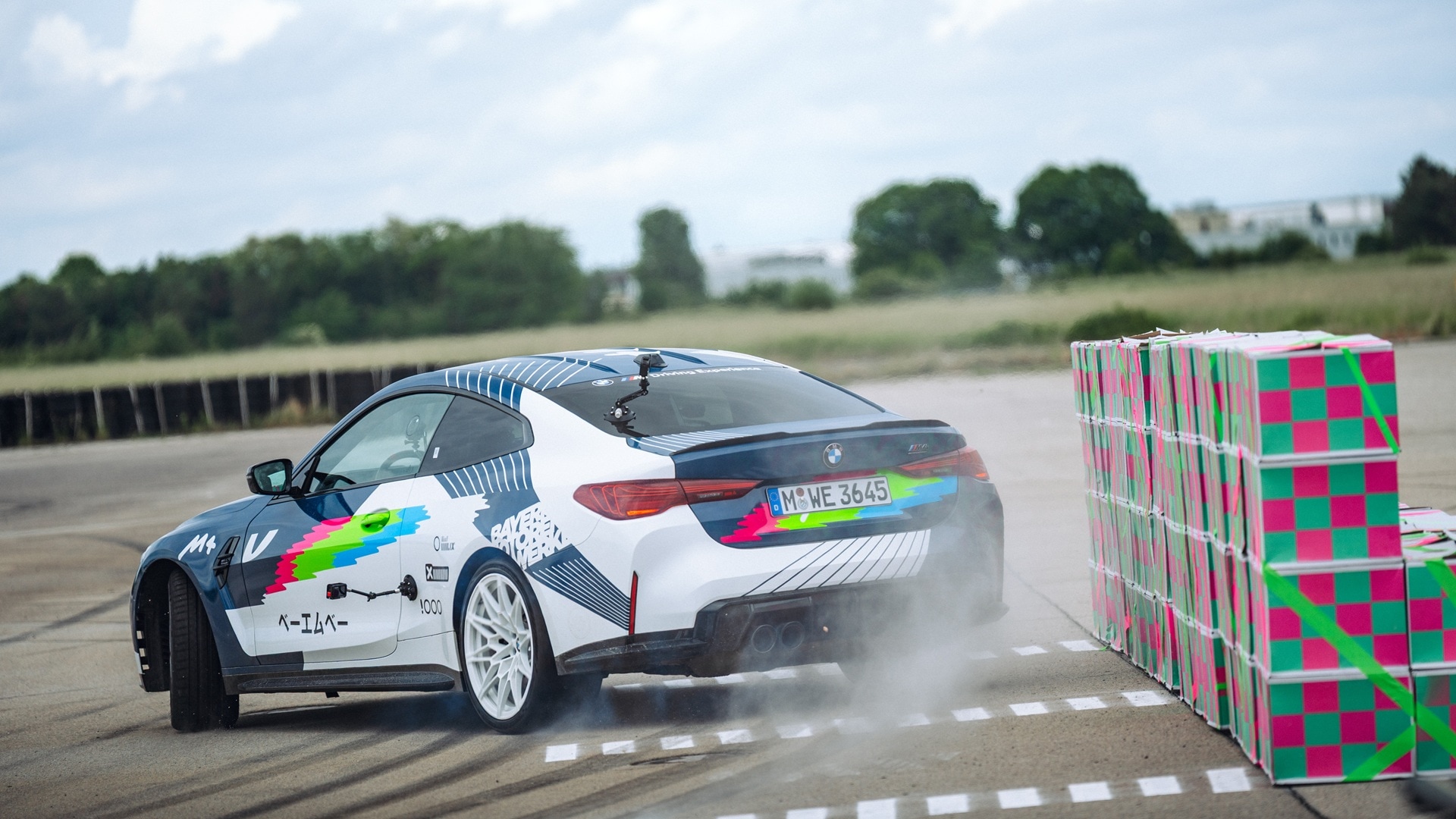 BMW M4 Competition Coupé while drifting.