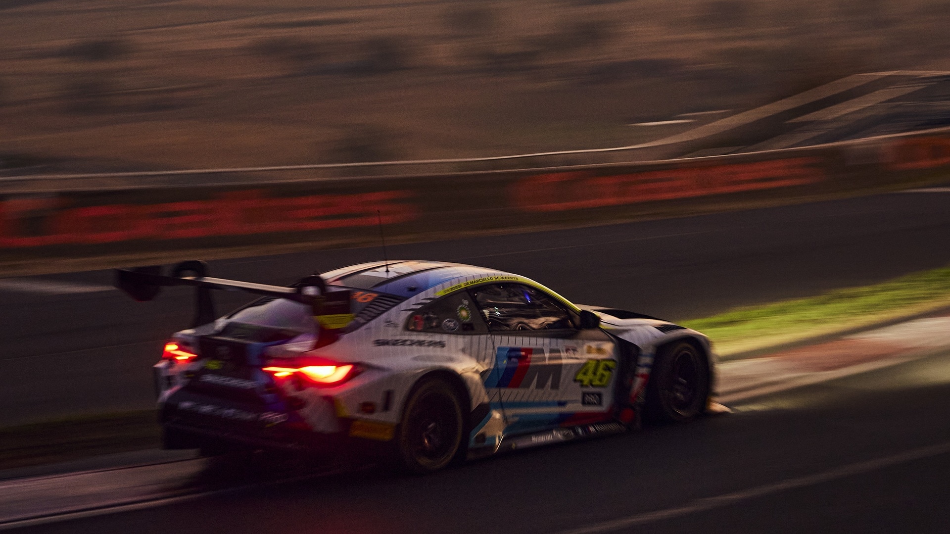 Valentino Rossis #46 BMW M4 GT3 beim 12-Stunden-Rennen von Bathurst 2025.