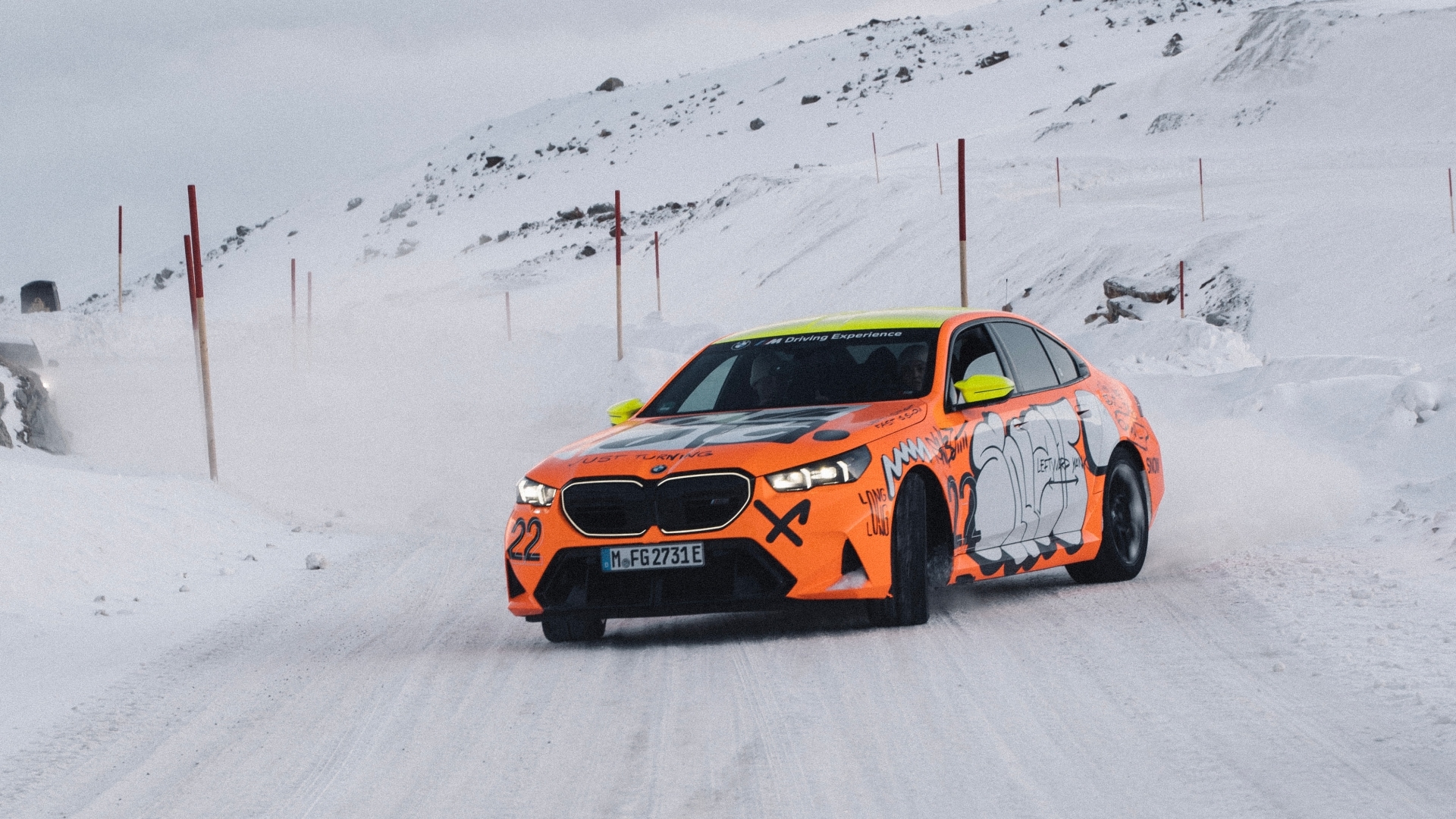 BMW M SNOW & ICE EXPERIENCE