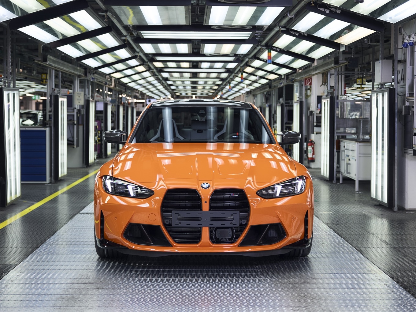 BMW M Modell Nummer 1.000.000: der BMW M3 G80 in BMW Individual Feuerorange