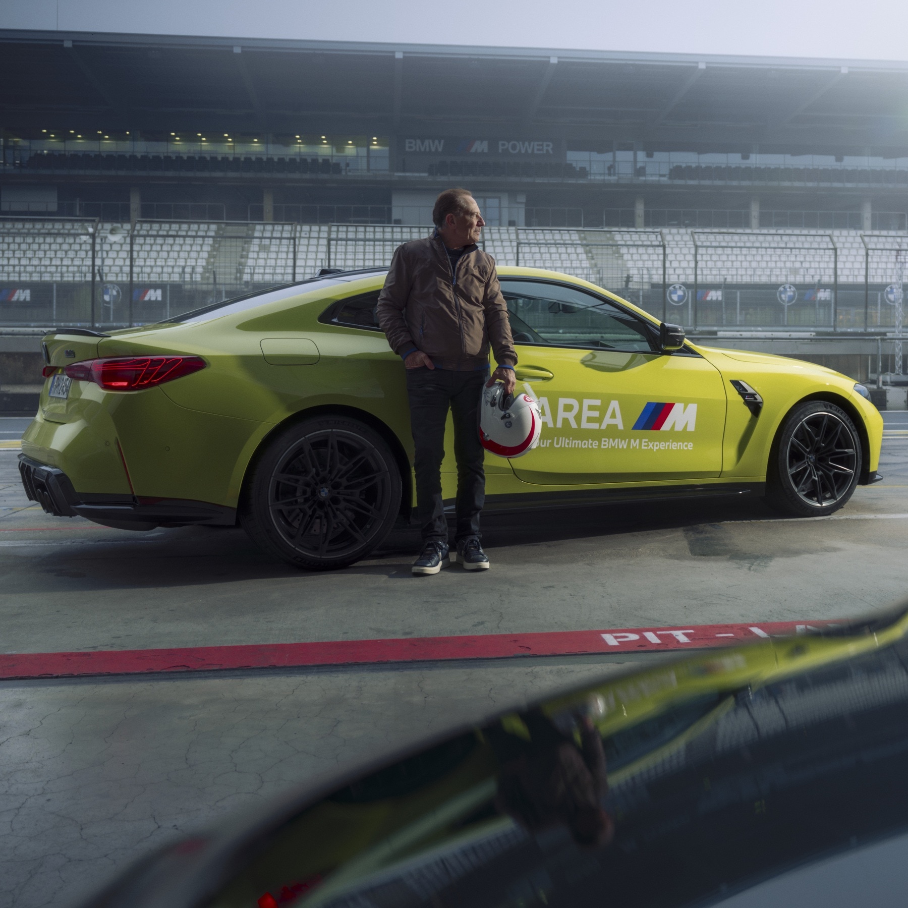 AREA M TRACK x JOHNNY CECOTTO.