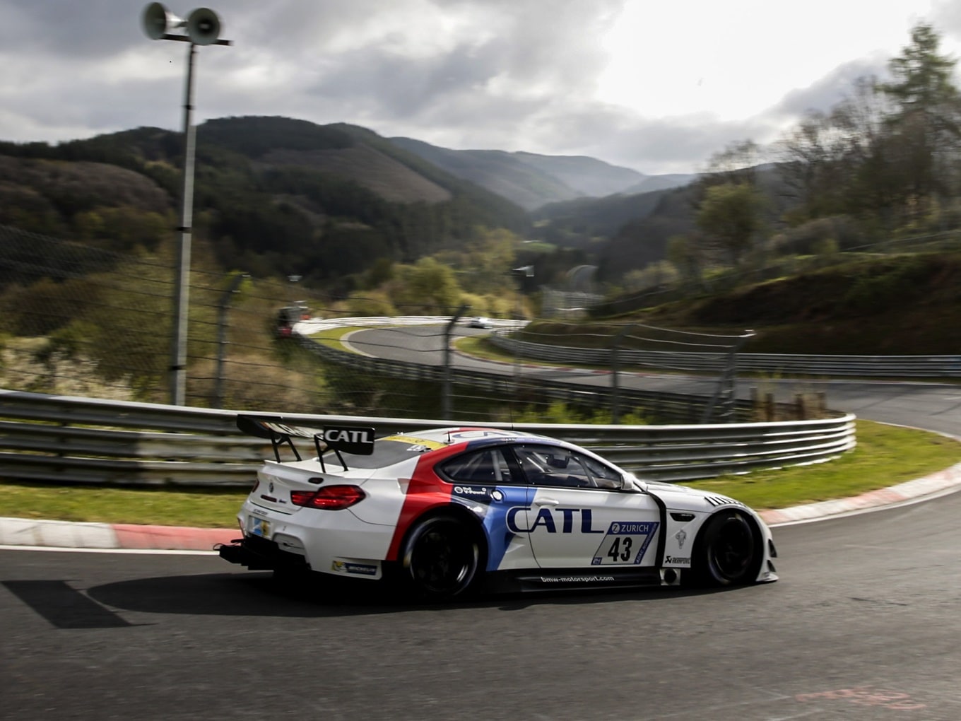 Der BMW M6 GT3 von BMW Team Schnitzer im Jahr 2017 mit der Jubiläums-Livery.