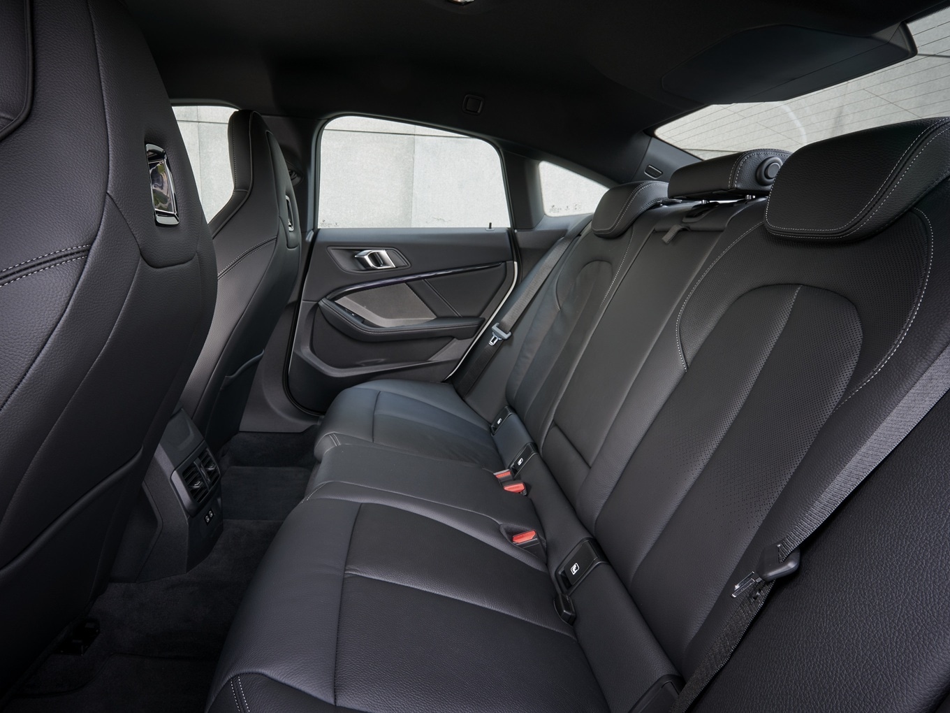 Rear seats of the BMW M235i xDrive Gran Coupé F44.