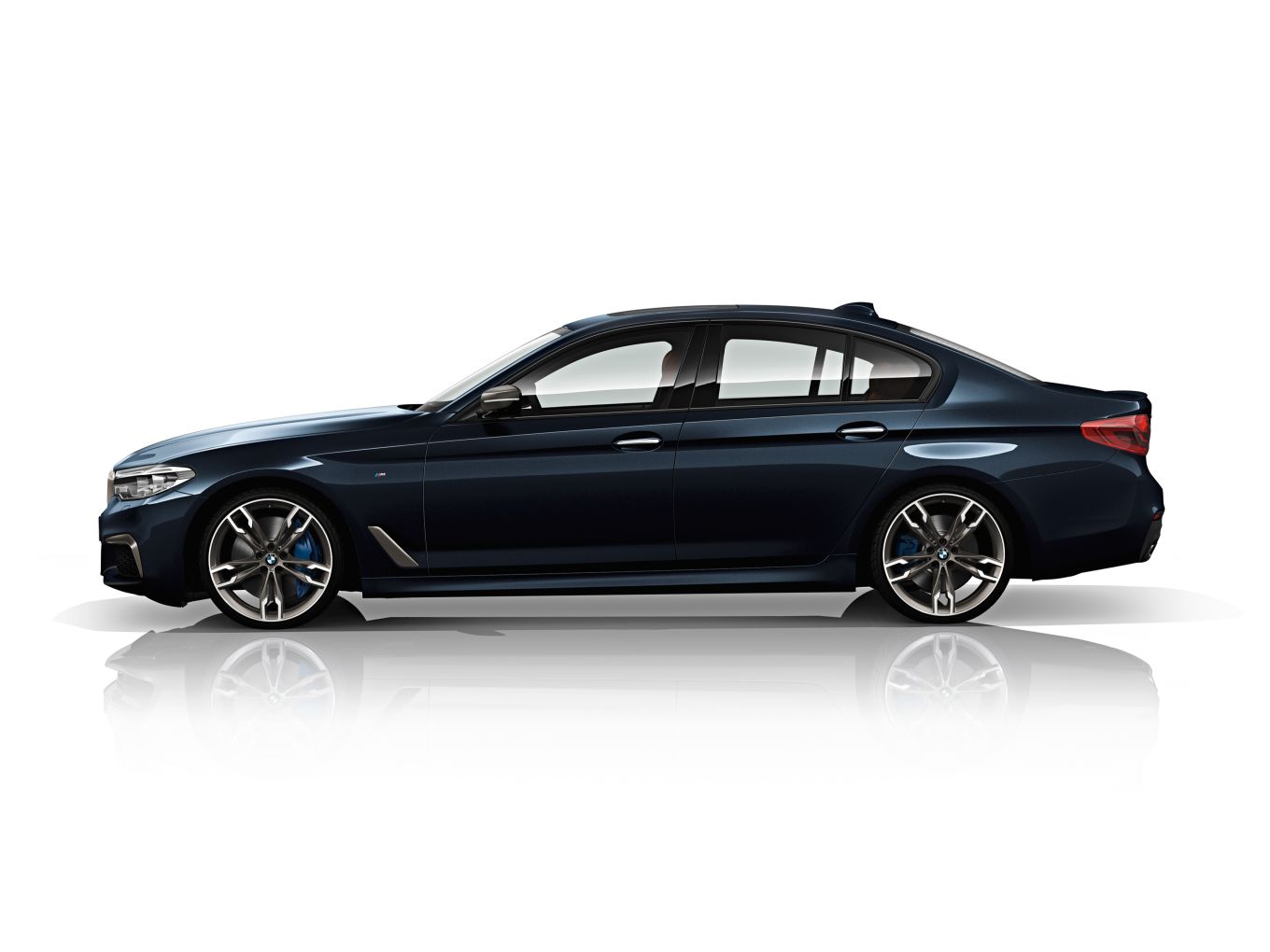 Seitenansicht des BMW M550d xDrive G30.