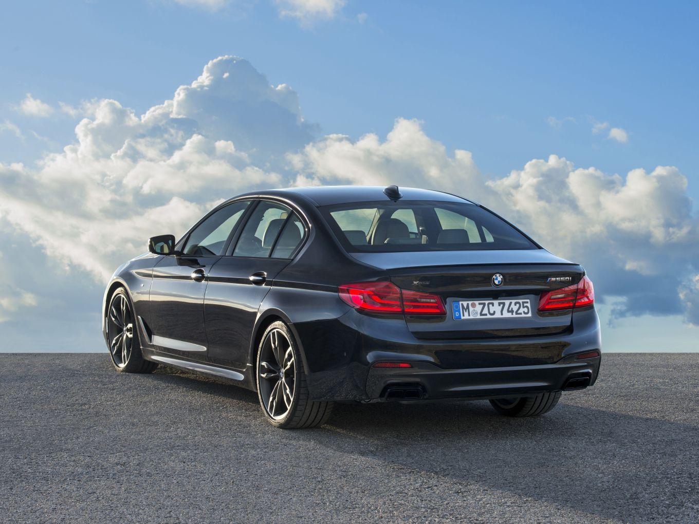 BMW M550i xDrive G30