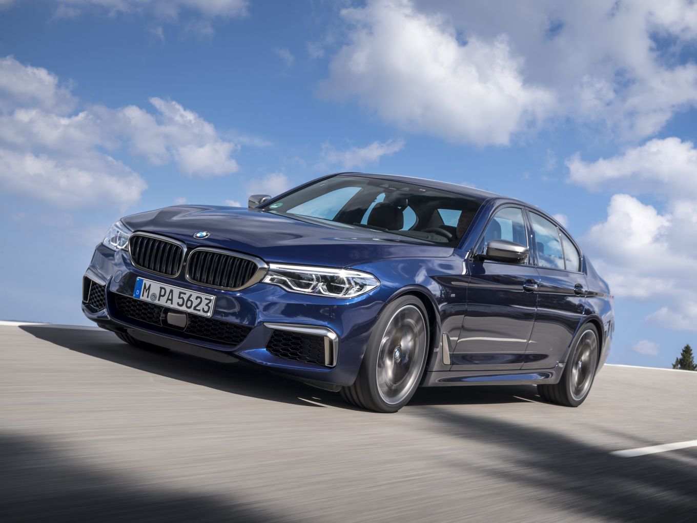 BMW M550i xDrive G30