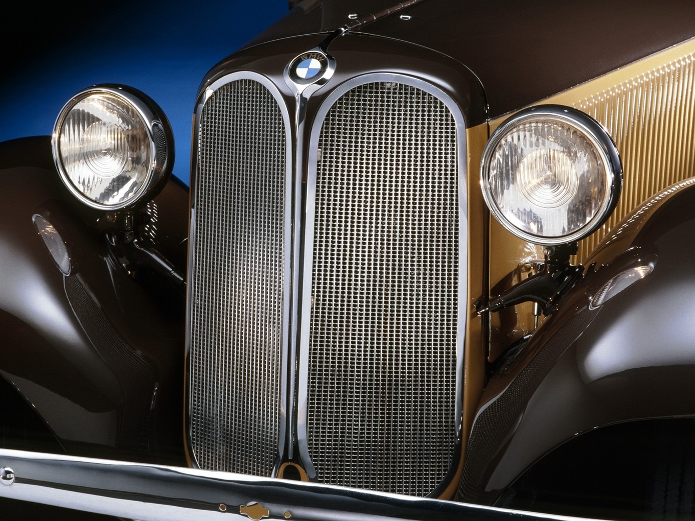 Doppelniere des BMW 303 von 1931.