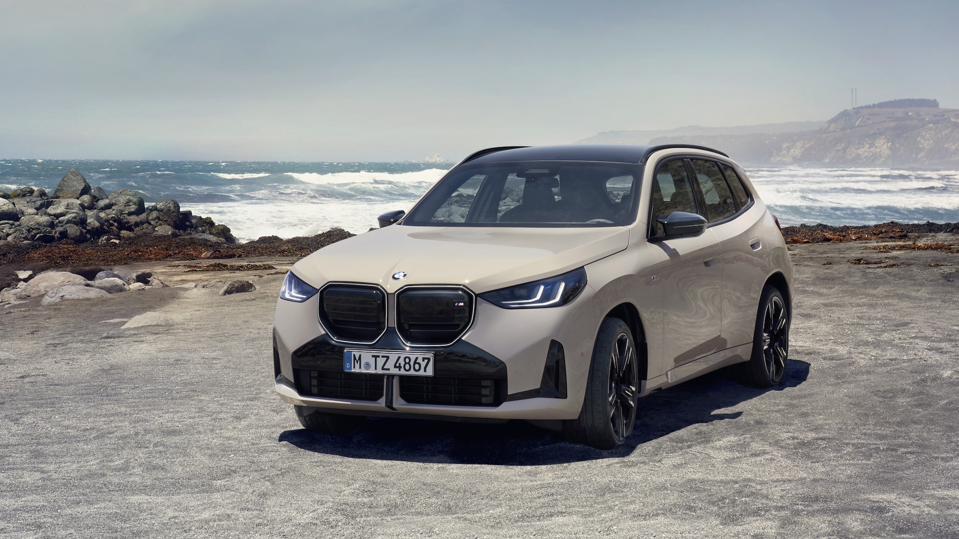 BMW X3 M50 xDrive G45 mit geschlossener Niere.