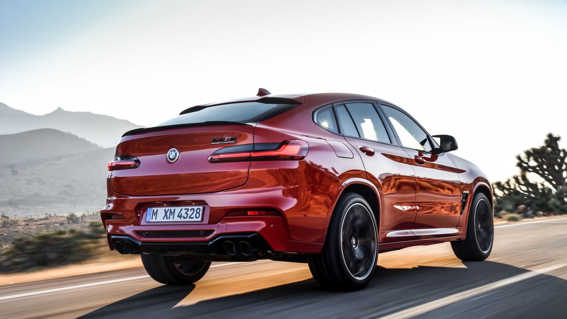 BMW X4 M F98.