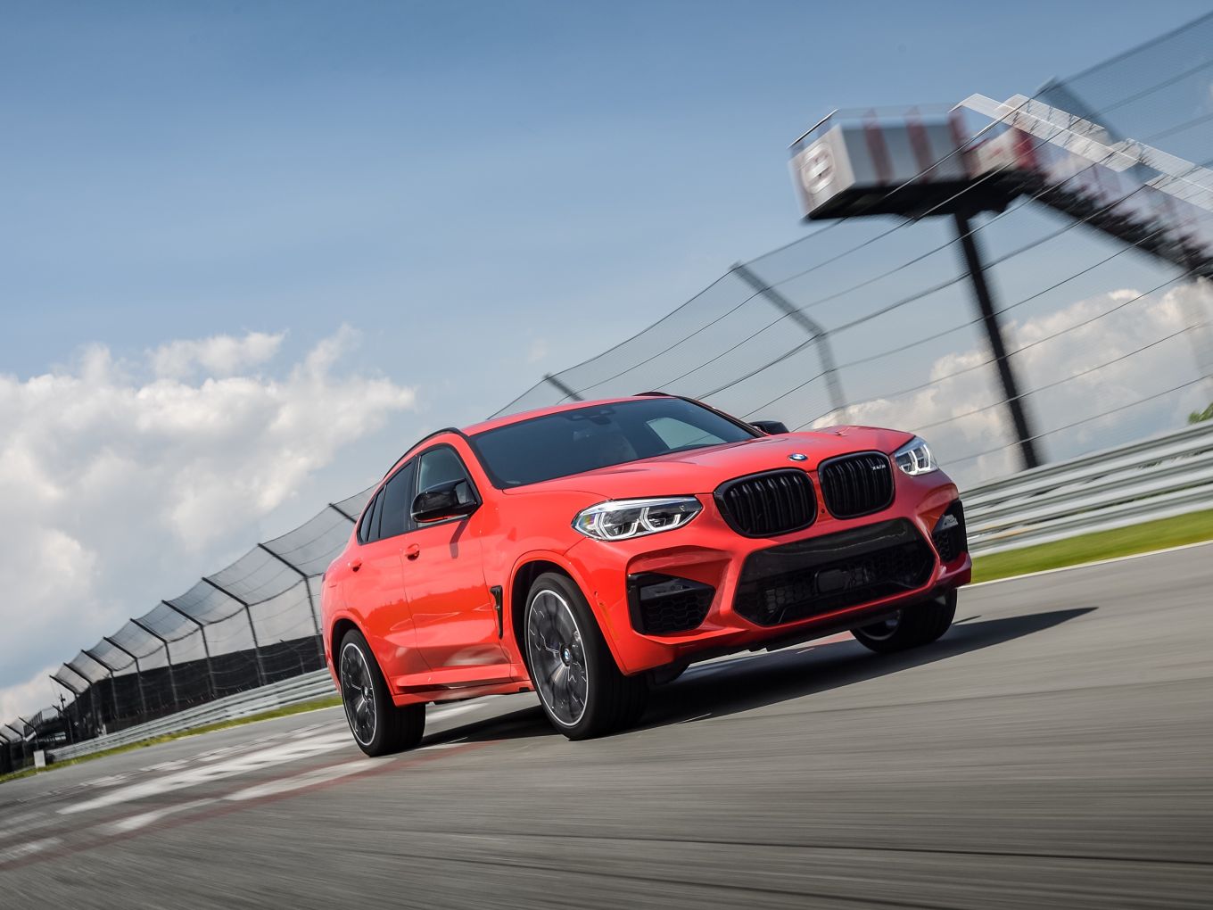 BMW X4 M F98.