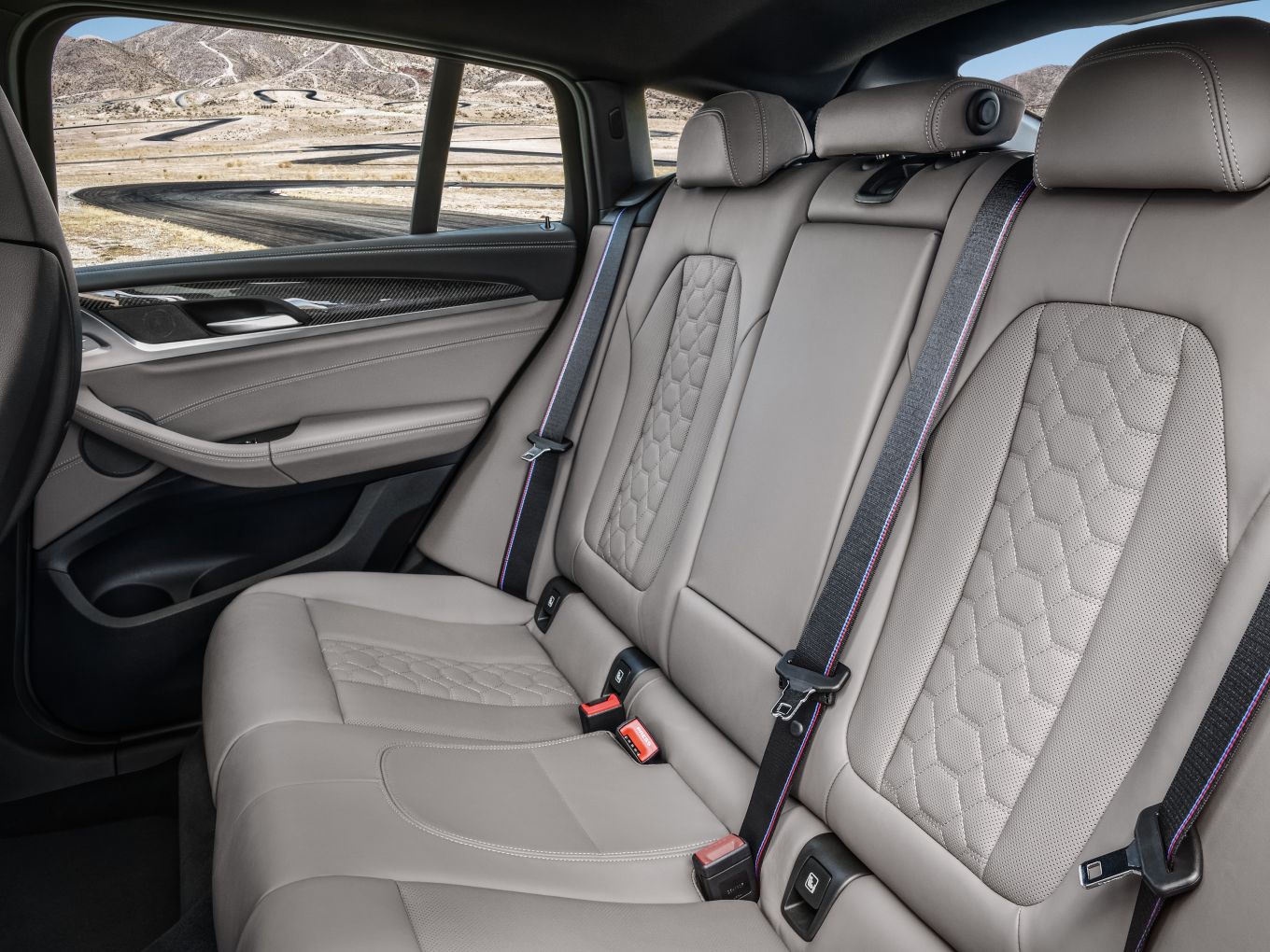 Rear seats of the BMW X4 M F98.