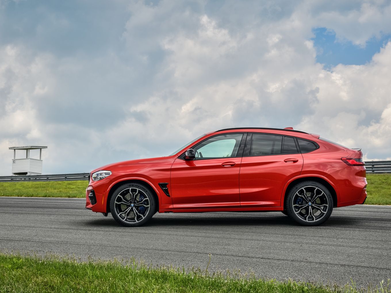 BMW X4 M F98. 