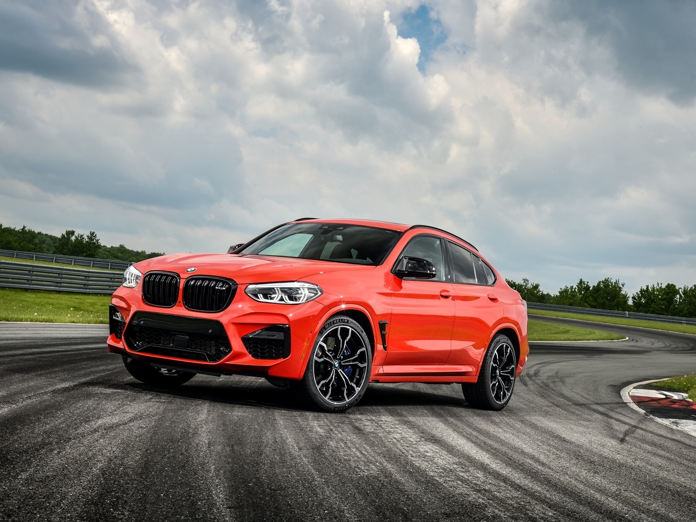 BMW X4 M F98.