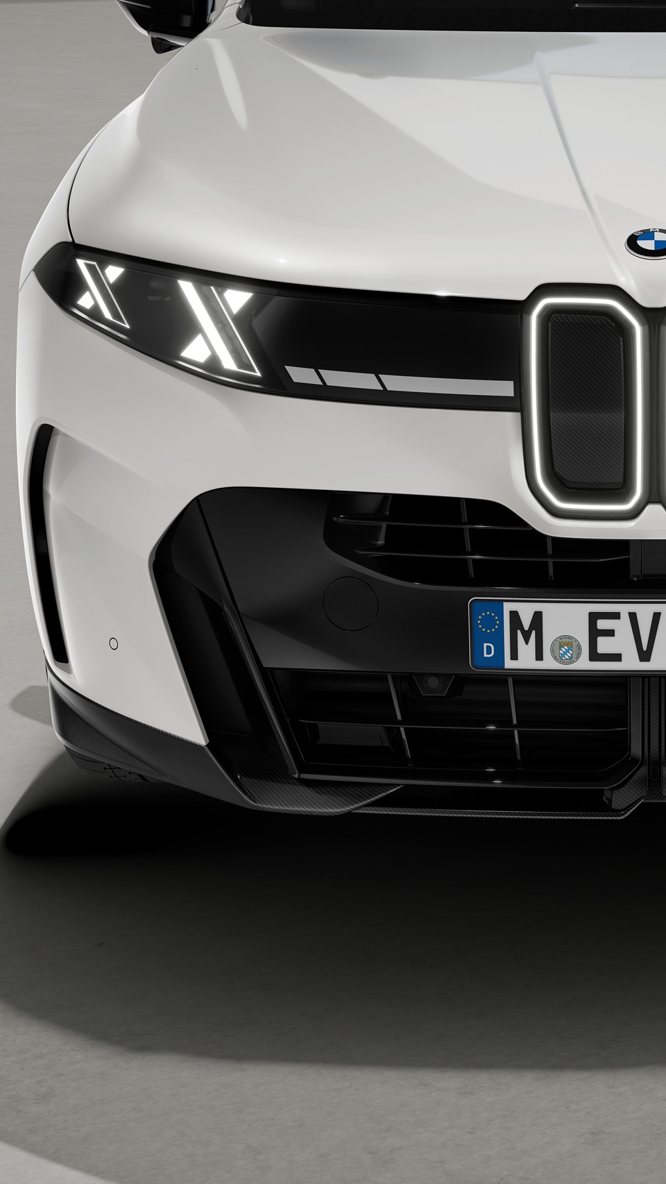 Front des BMW X5 G65.