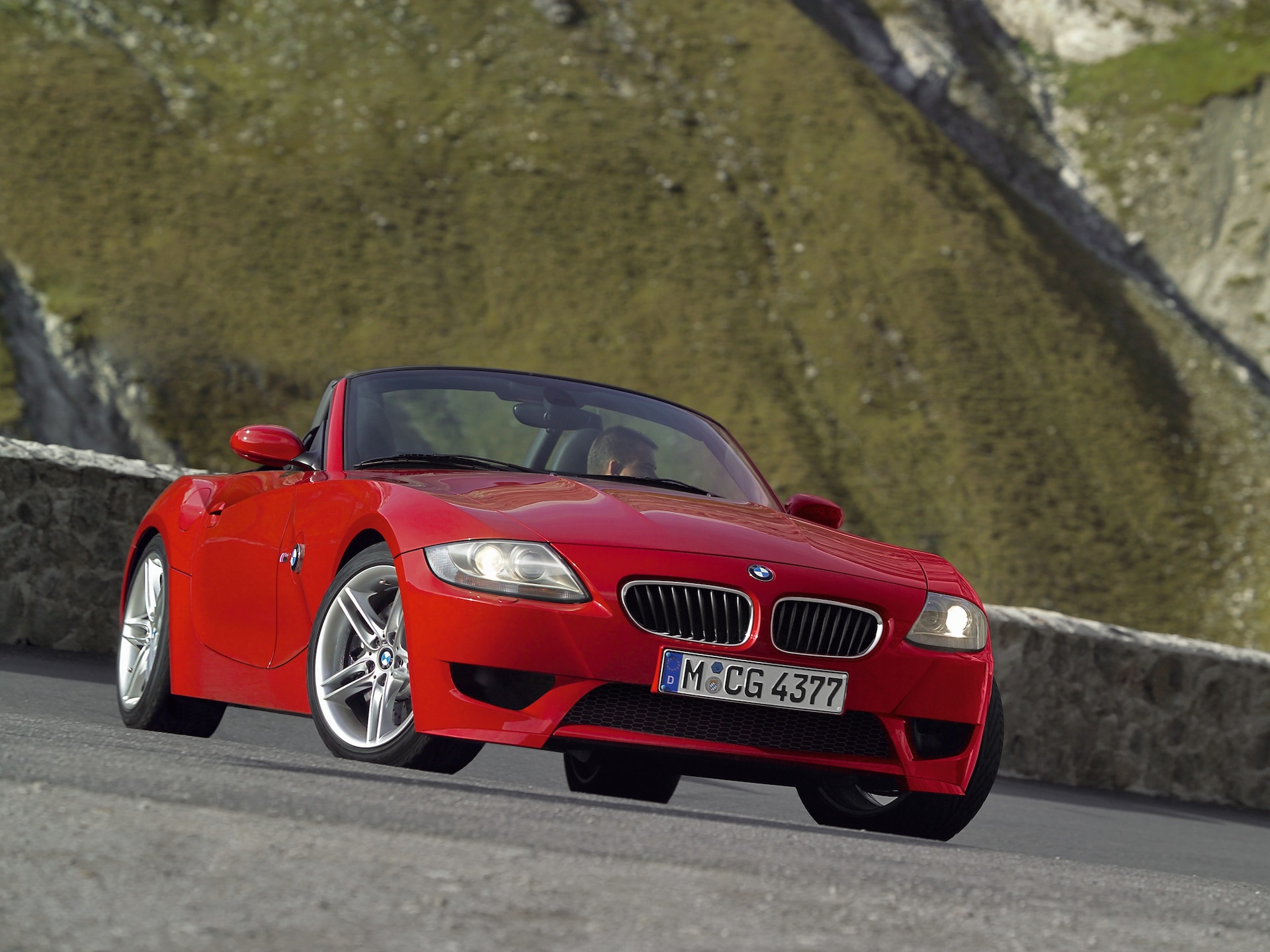 BMW Z4 M E85 unterwegs auf einer Gebirgsstraße