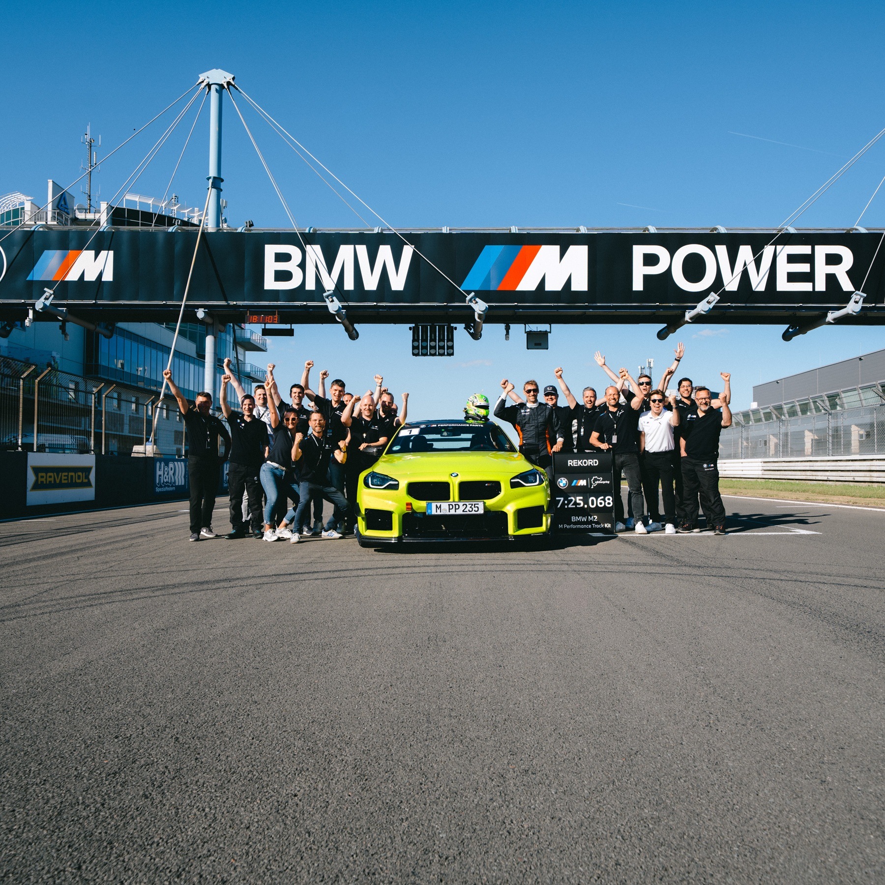 ON TRACK FOR A RECORD LAP.