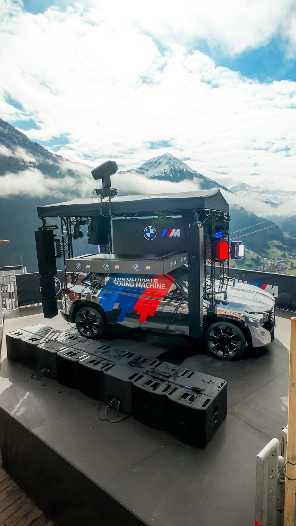 BMW XM Label im Umbau als The Ultimate Sound Machine.