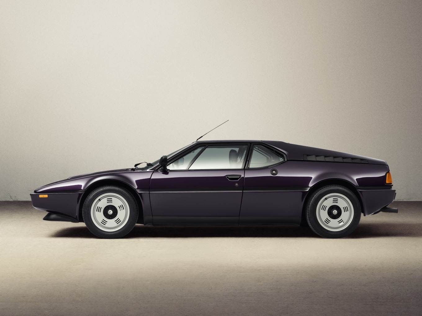 1981 BMW M1 E26 by Ronnie Fieg.