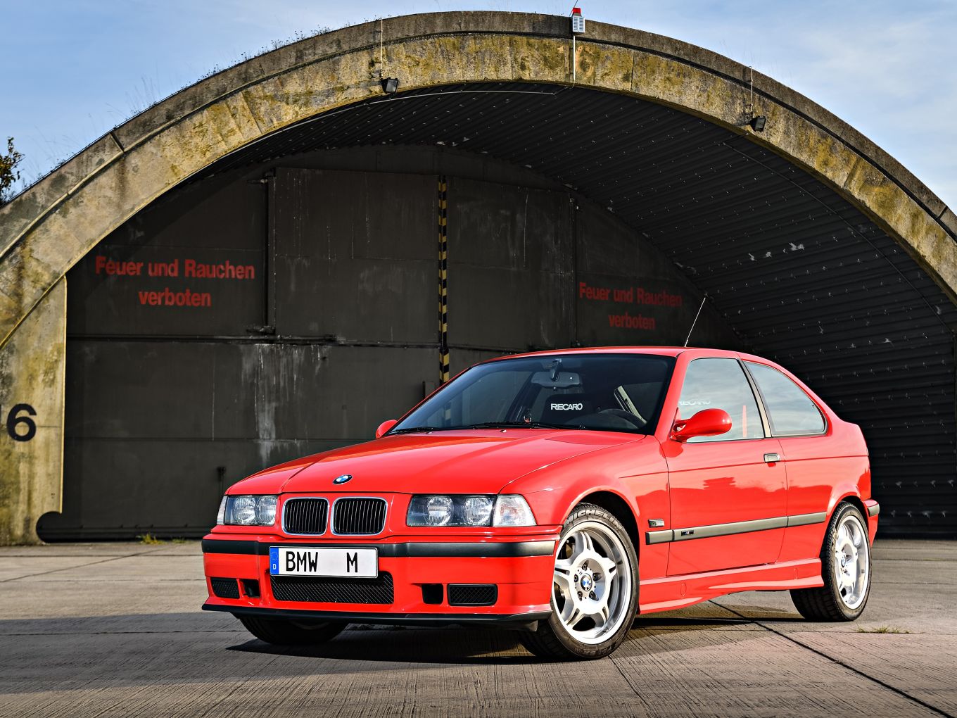 BMW M3 COMPACT E36. 